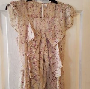 Feminine ruffle blouse